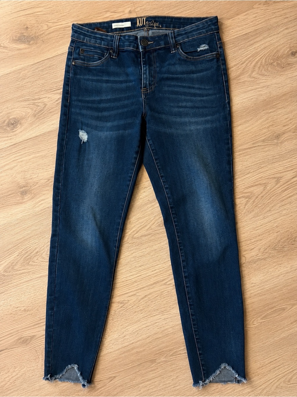 Kut From The Kloth Carlo Ankle Jeans Raw Hem Distressed Size 8